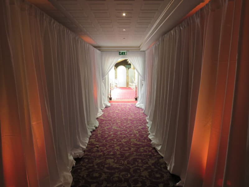 Bridge House Hotel - WOW - Weddings Wedding Flowers Church ... Bridge House Hotel -